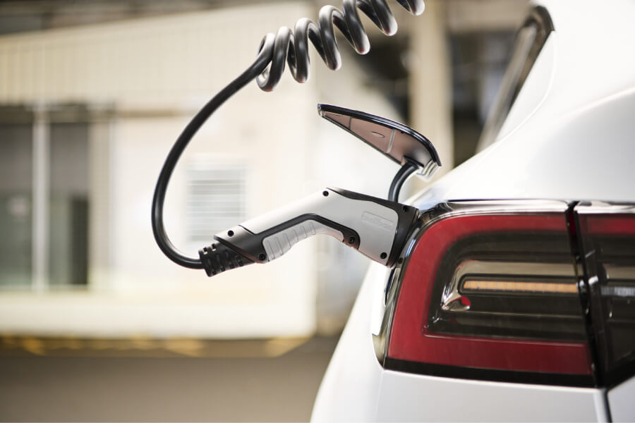 Your essential guide to electric vehicle charging etiquette Your essential guide to electric vehicle charging etiquette